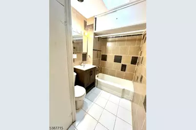 170 Claremont Ave, Jersey City, NJ 07305 - Photo 8