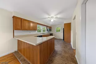 66 W Shore Dr, Vernon, NJ 07462 - Photo 10