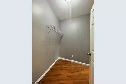 705 S 15th St, Newark, NJ 07103 - Photo 6