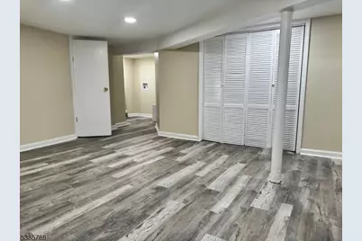 705 S 15th St, Newark, NJ 07103 - Photo 14