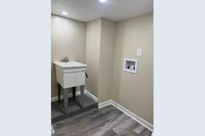 705 S 15th St, Newark, NJ 07103 - Photo 16