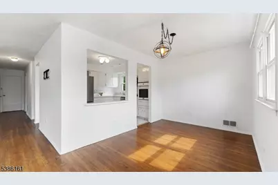 341 Trotting Rd, Union Township, NJ 07083 - Photo 2