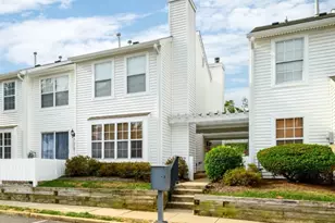 90 Almond Dr, Franklin Township, NJ 08873 - Photo 1