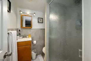 149 Baltimore Ave, Hillside, NJ 07205 - Photo 16