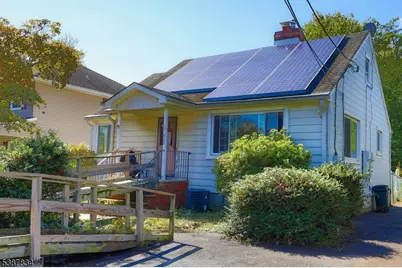 6 Highland St, Green Brook Township, NJ 08812 - Photo 1