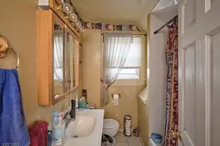 292 Crann St, Hillside, NJ 07205 - Photo 10