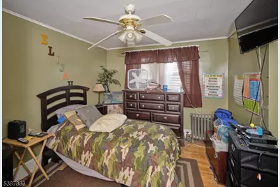 292 Crann St, Hillside, NJ 07205 - Photo 8