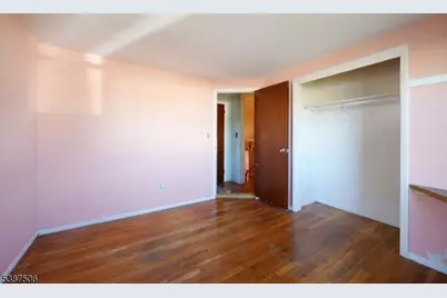 16 Hart Pl, Union Township, NJ 07083 - Photo 12