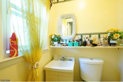 16 Hart Pl, Union Township, NJ 07083 - Photo 16