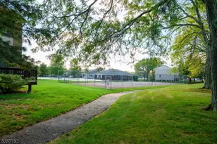 920 Robin Rd, Hillsborough Township, NJ 08844 - Photo 26