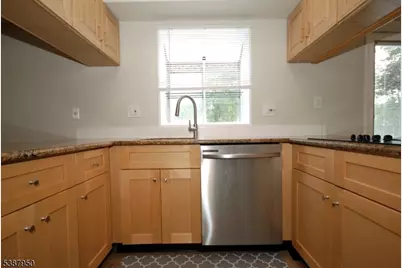 25 Hughes Rd, Franklin Township, NJ 08873 - Photo 16