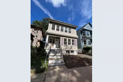 9 Ricord St Apt 1, Newark, NJ 07106 - Photo 1