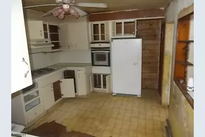 43 Charles St, Bloomfield, NJ 07003 - Photo 6