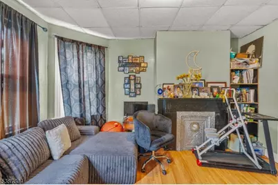 13 Garrison St, Paterson, NJ 07522 - Photo 14