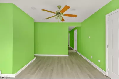 13 Garrison St, Paterson, NJ 07522 - Photo 4