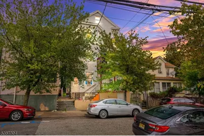 13 Garrison St, Paterson, NJ 07522 - Photo 2