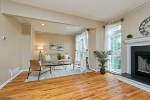 27 Rolling Views Dr, Woodland Park, NJ 07424 - Photo 8