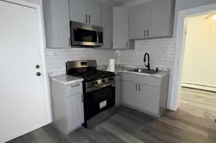 316 Pine St, Elizabeth, NJ 07206 - Photo 1