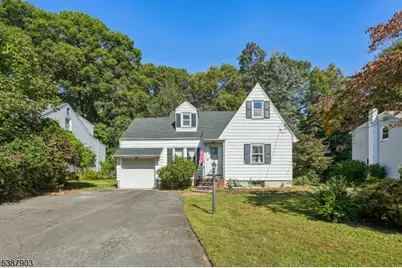 14 Valhalla Way, Wayne, NJ 07470 - Photo 1