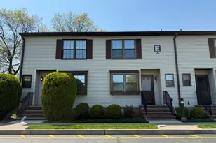 121 Dunham Ave, Edison Twp., NJ 08817 - Photo 1