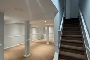 121 Dunham Ave, Edison Twp., NJ 08817 - Photo 4