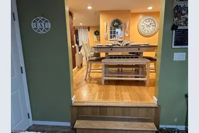 129 Maplewood Ave, Clifton, NJ 07013 - Photo 4