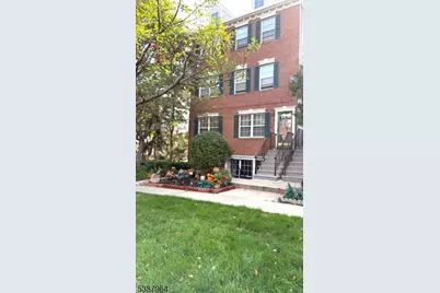 42 Vaughan Dr #42, Newark, NJ 07103 - Photo 1