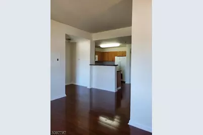 1 Carriage City Plz #1115, Rahway, NJ 07065 - Photo 14