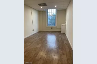 398 Bloomfield Ave, Montclair, NJ 07042 - Photo 14