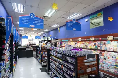 101 Terhune Ave, Lodi, NJ 07644 - Photo 4