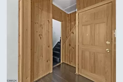 176 N 16th St, East Orange, NJ 07017 - Photo 4