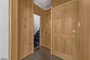 176 N 16th St, East Orange, NJ 07017 - Photo 4