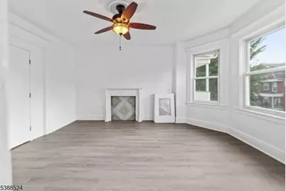 176 N 16th St, East Orange, NJ 07017 - Photo 6