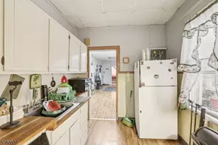 107 St Davids Pl, Atlantic City, NJ 08401 - Photo 14