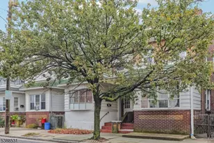 107 St Davids Pl, Atlantic City, NJ 08401 - Photo 2