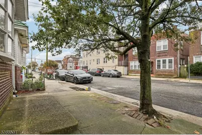 107 Saint Davids Pl, Atlantic City, NJ 08401 - Photo 4