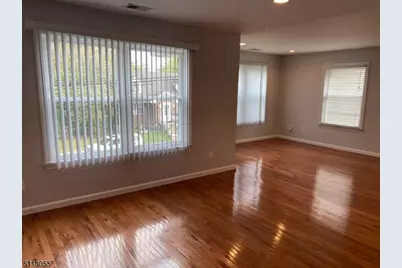 137 Brighton Ave, Belleville, NJ 07109 - Photo 4