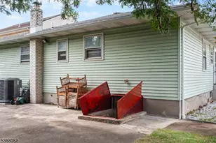 2265 Copper Hill Dr, Union Township, NJ 07083 - Photo 20