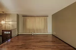 1454 South End Pkwy, Plainfield, NJ 07060 - Photo 6