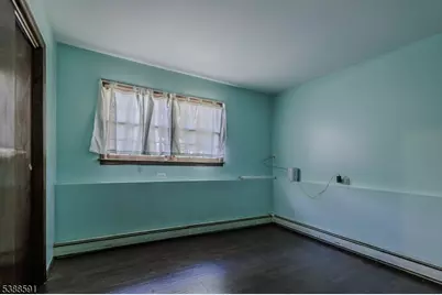 1454 S End Pkwy, Plainfield, NJ 07060 - Photo 18