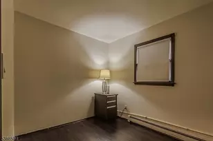 1454 South End Pkwy, Plainfield, NJ 07060 - Photo 18