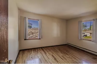 1454 S End Pkwy, Plainfield, NJ 07060 - Photo 12