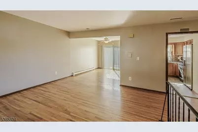 1454 S End Pkwy, Plainfield, NJ 07060 - Photo 8