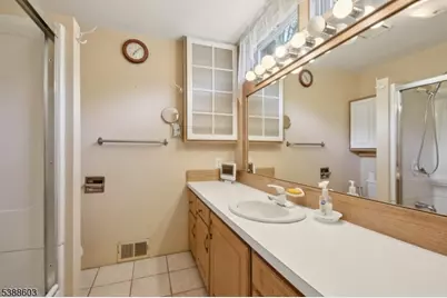 7 Cole Ave, Montville Township, NJ 07045 - Photo 18
