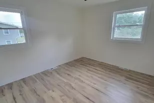 38 Roselawn Ave, Hopewell Twp., NJ 08302 - Photo 6