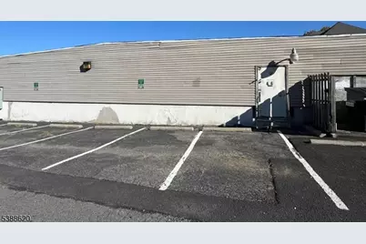 1402 S Main St, Pohatcong Township, NJ 08865 - Photo 2