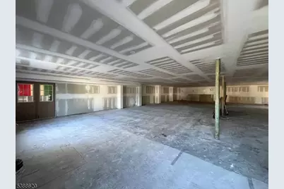 1402 S Main St, Pohatcong Township, NJ 08865 - Photo 4