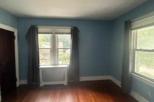 1089 Arlington Ave, Teaneck Township, NJ 07666 - Photo 4