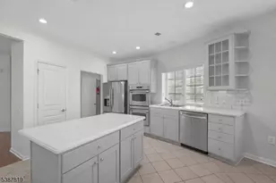 373 Windfall Ln, Franklin Township, NJ 08873 - Photo 12