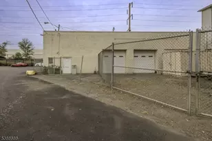 28 Pennsy Pl, Newark, NJ 07114 - Photo 1